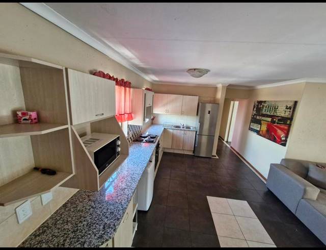 2 BEDROOM APARTMENT FOR SALE IN GOSFORTH PARK